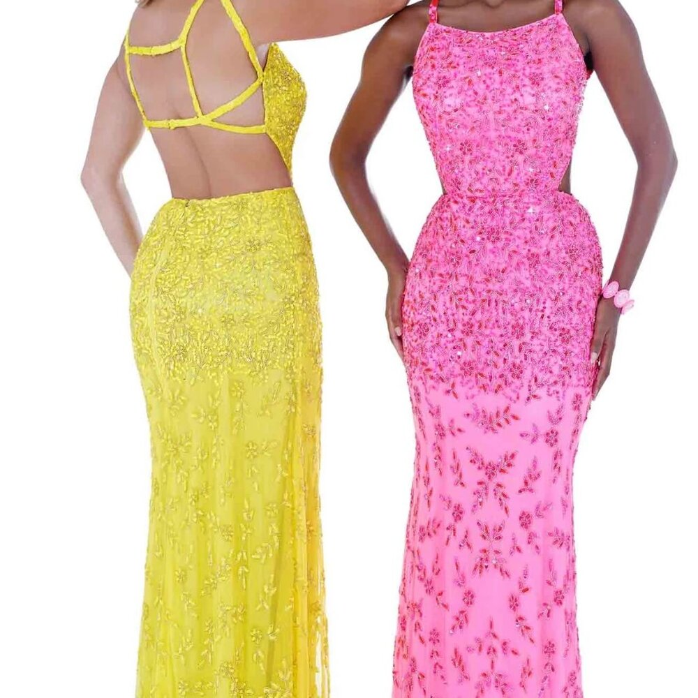 CECILIA COUTURE PROM DRESS - NWT SIZE 2 - PINK